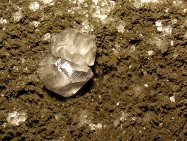 Calcite, Chamosite