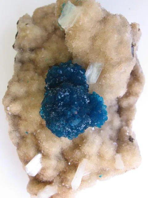Cavansite