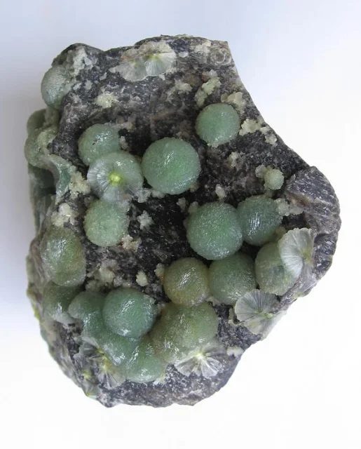 Wavellite