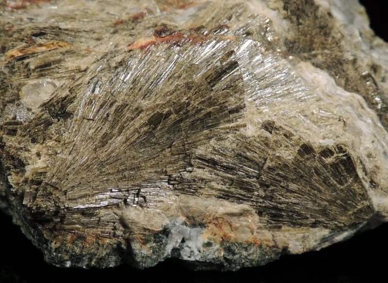 Clinozoisite