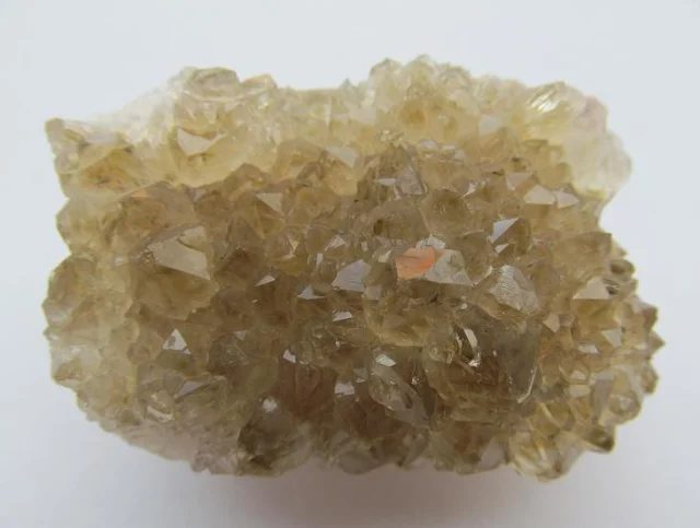 Mineral photo of Quartz (var. citrine) from locality Běstvina, Czech Republic