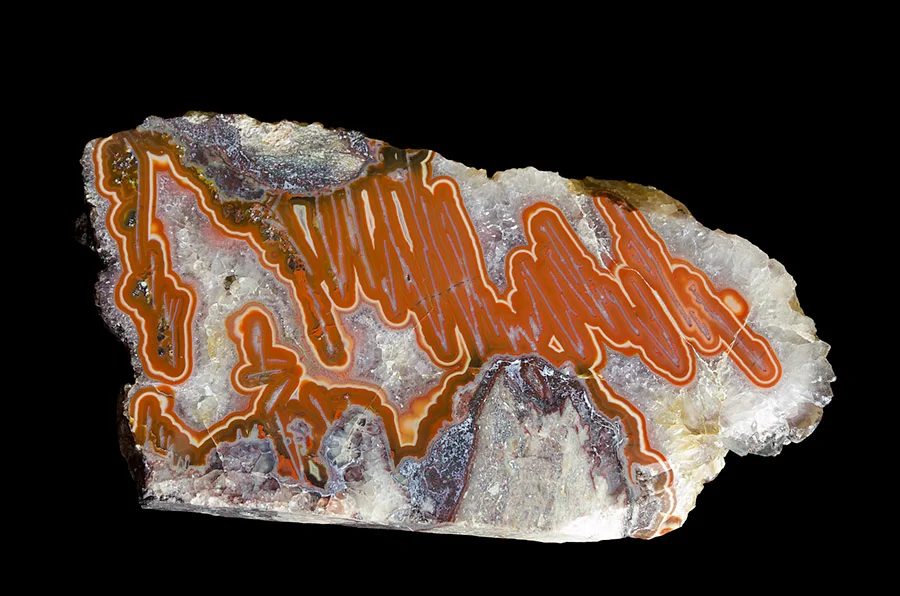 Mineral photo of Agate from locality Horní Halže, Czech Republic