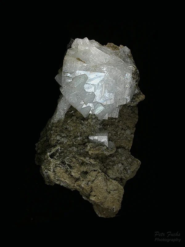 Chabazite (var. phacolite)