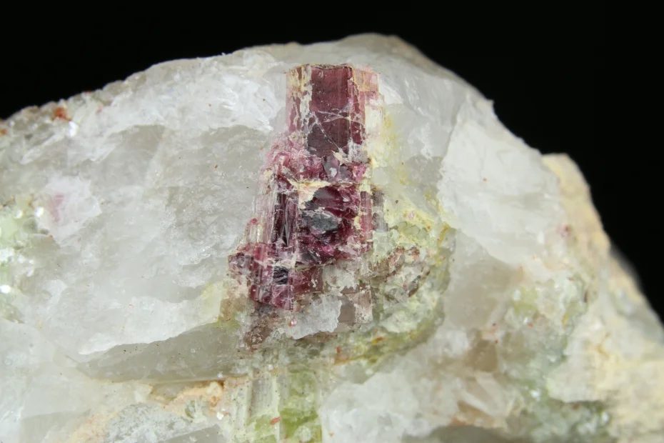 Elbaite (var. rubellite)