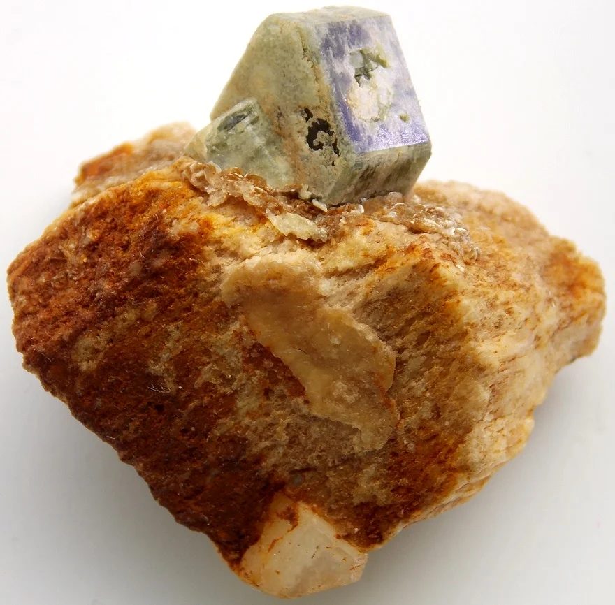 Fluorapatite