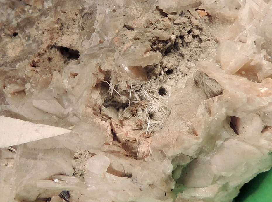 Mineral photo of Leifite from locality Karnasurt, Lovozero, Kola, Russia