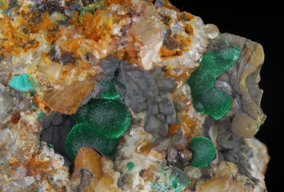 Mineral photo of Malachite from locality Borovec, Czech Republic