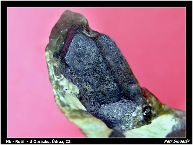 Rutile (var. Nb-rutile)