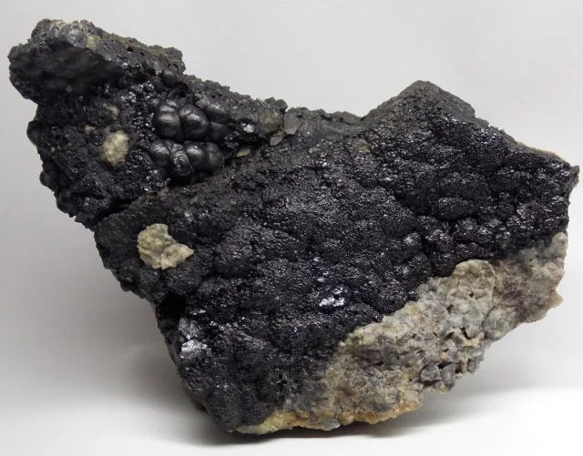 Uraninite