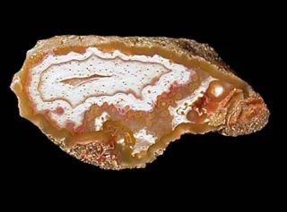 Mineral photo of Agate from locality Doubravice, Czech Republic