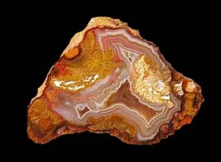 Mineral photo of Agate from locality Doubravice, Czech Republic