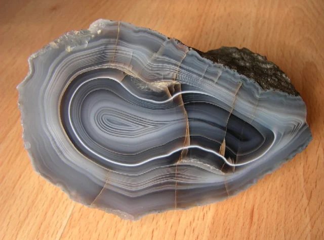 Mineral photo of Agate from locality Kozákov, Czech Republic