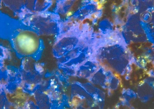 Mineral photo of Fluorapatite from locality Muske Khudag, Mongolia