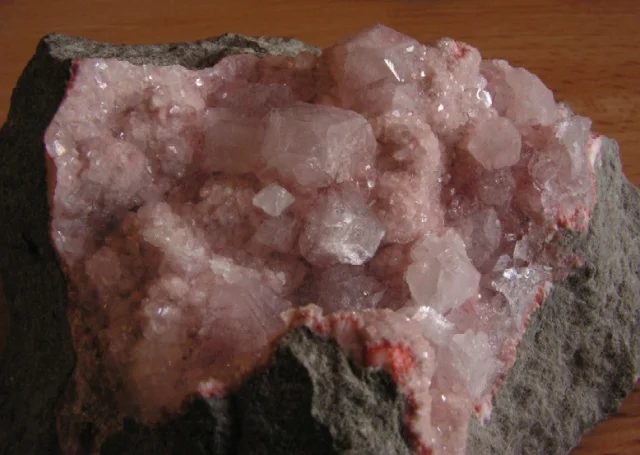 Mineral photo of Fluorapophyllite, Natrolite from locality Ústí nad Labem, Mariánská Hora, Czech Republic