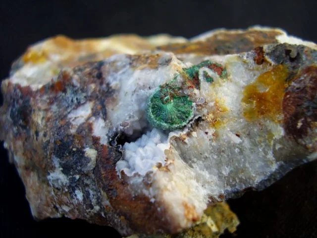 Mineral photo of Malachite from locality Borovec, Czech Republic