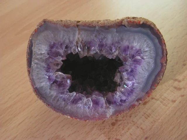 Quartz (var. amethyst)