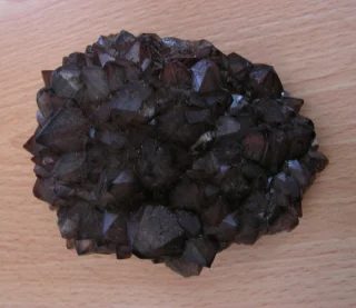 Quartz (var. smoky)