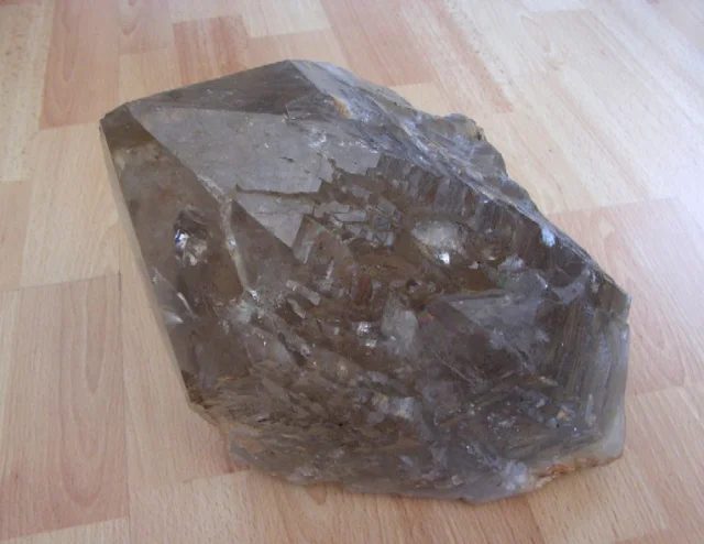 Quartz (var. smoky)