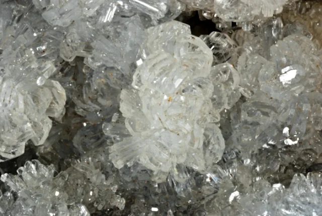 Mineral photo of Hemimorphite from locality Bleiberg, Austria