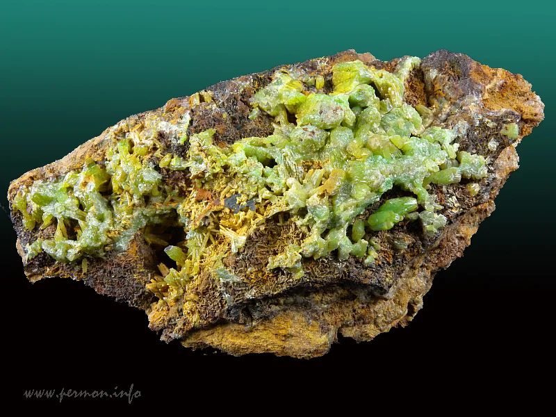 Mineral photo of Pyromorphite from locality Příbram (Řimbaba), Czech Republic