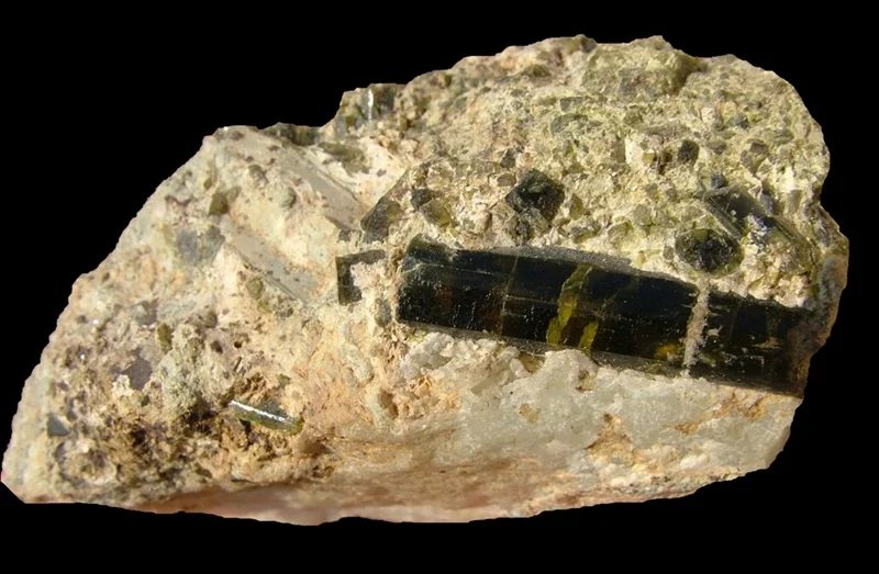 Mineral photo of Epidote from locality Sobotín, Pfarrerb, Czech Republic