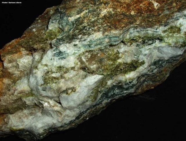 Amphibole, Epidote, Stilbite
