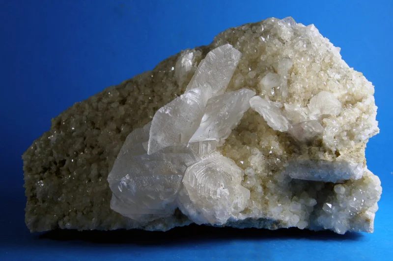 Mineral photo of Calcite, Quartz from locality Krty, Czech Republic
