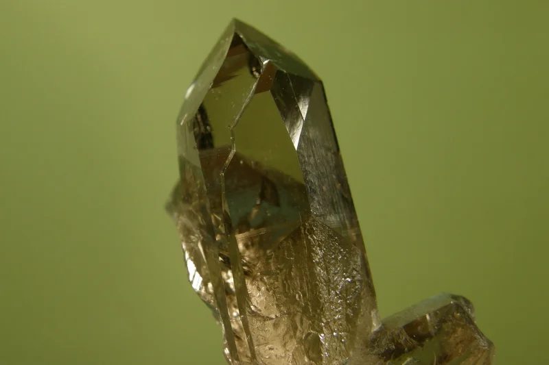 Quartz (var. smoky)