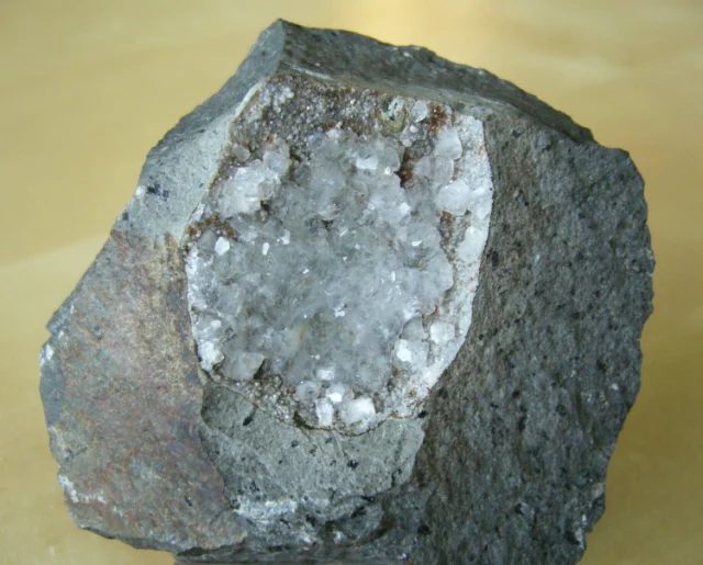 Thomsonite