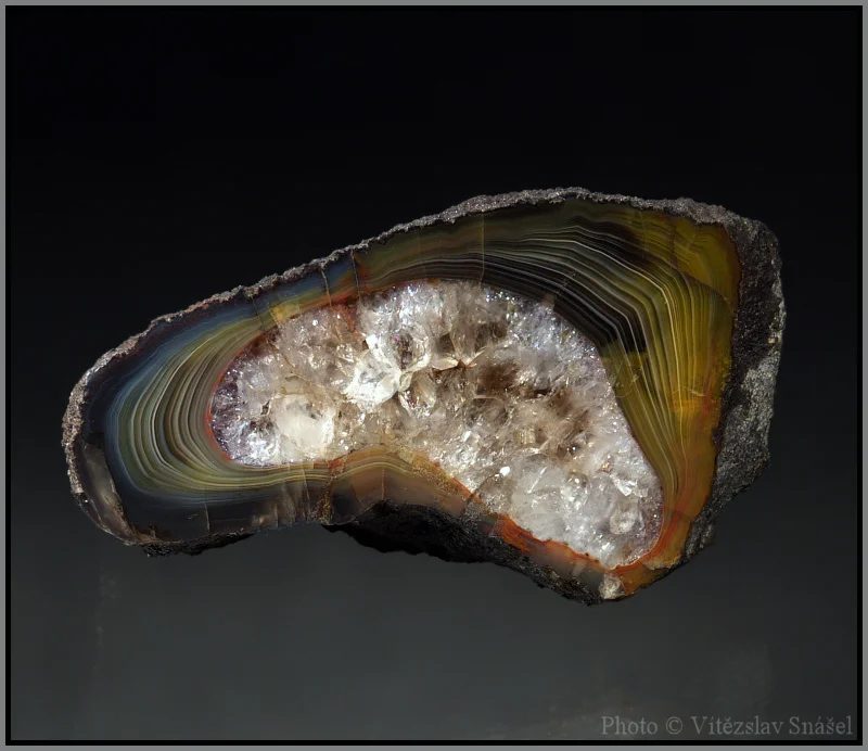 Mineral photo of Agate from locality Horka u Staré Paky, Zlatnice, Czech Republic