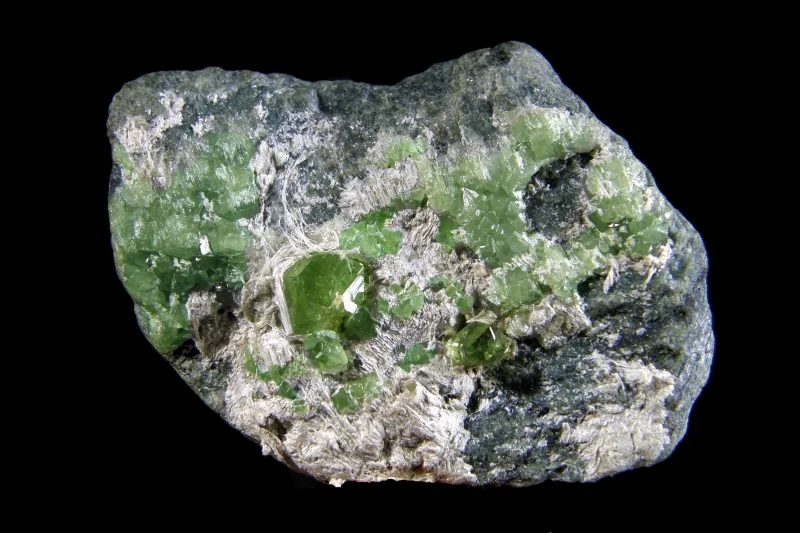 Andradite (var. demantoid)