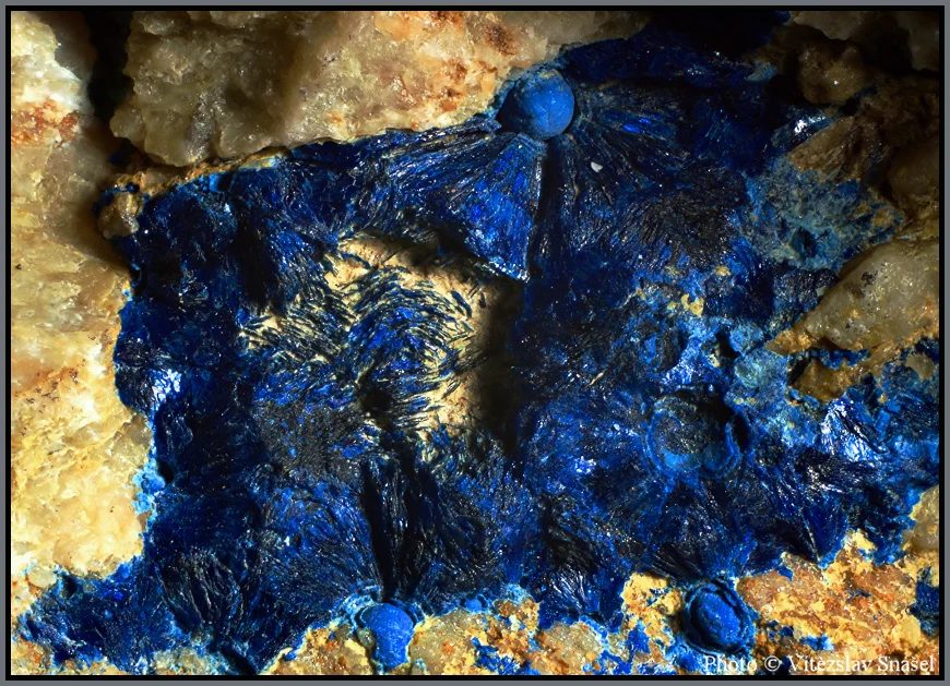 Mineral photo of Azurite from locality Piesky u Španej Doliny, Slovakia
