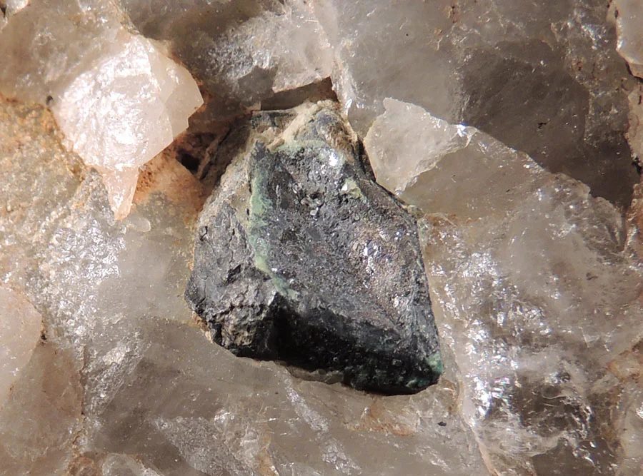 Mineral photo of Bismuth from locality Krupka, Czech Republic