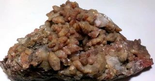 Mineral photo of Calcite from locality Dřínová, Czech Republic
