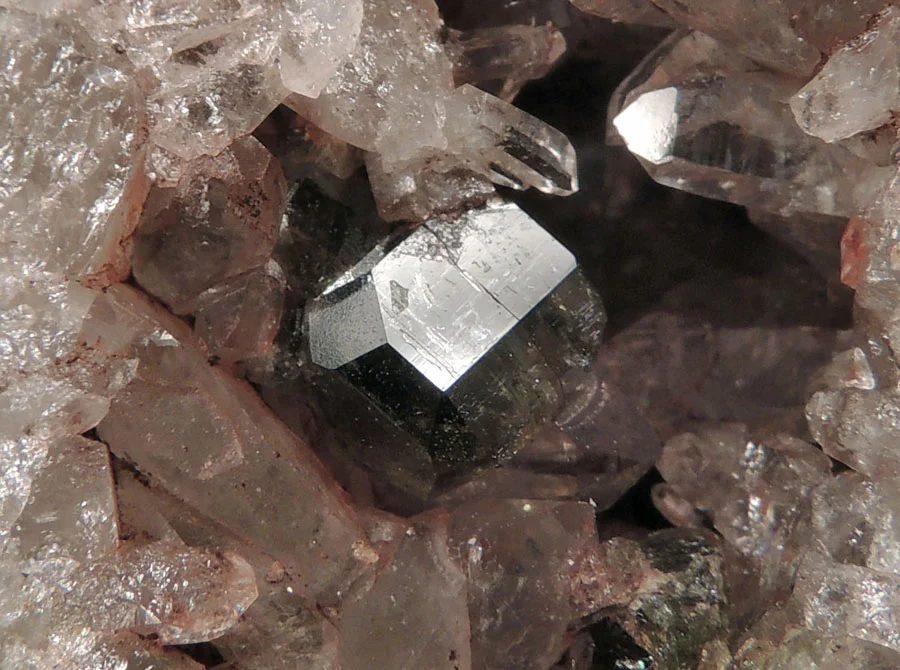 Mineral photo of Fluorapatite from locality Krupka, Czech Republic