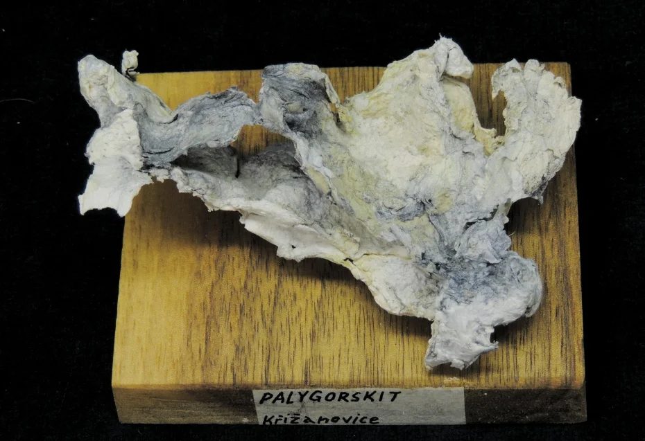 Palygorskite
