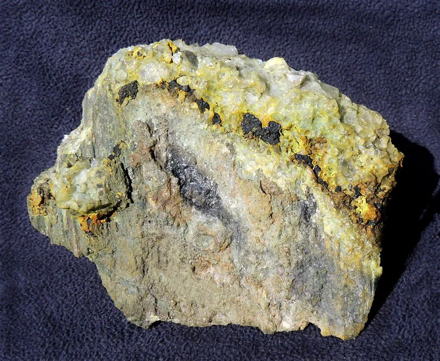 Calcite, Paramontroseite, Pascoite