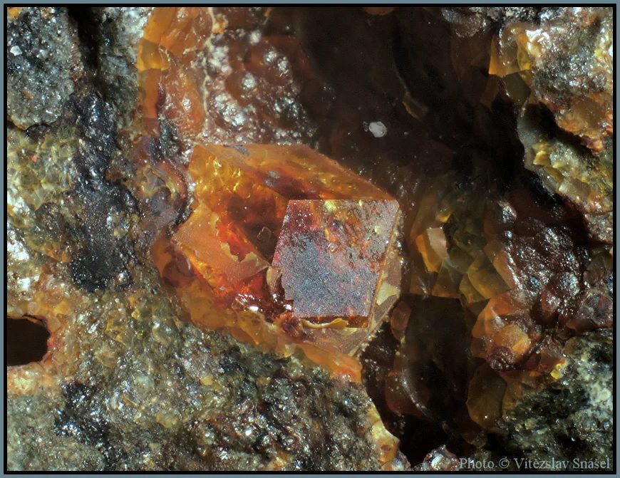 Mineral photo of Paulingite-(Ca) from locality Vinařice, Czech Republic
