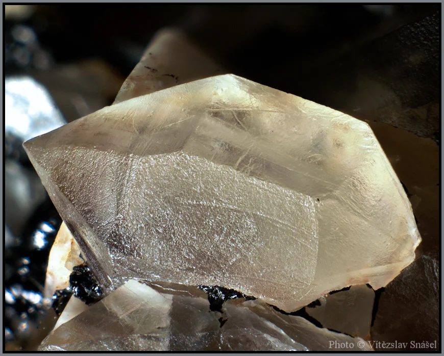 Mineral photo of Quartz from locality Dolní Rožínka, Czech Republic