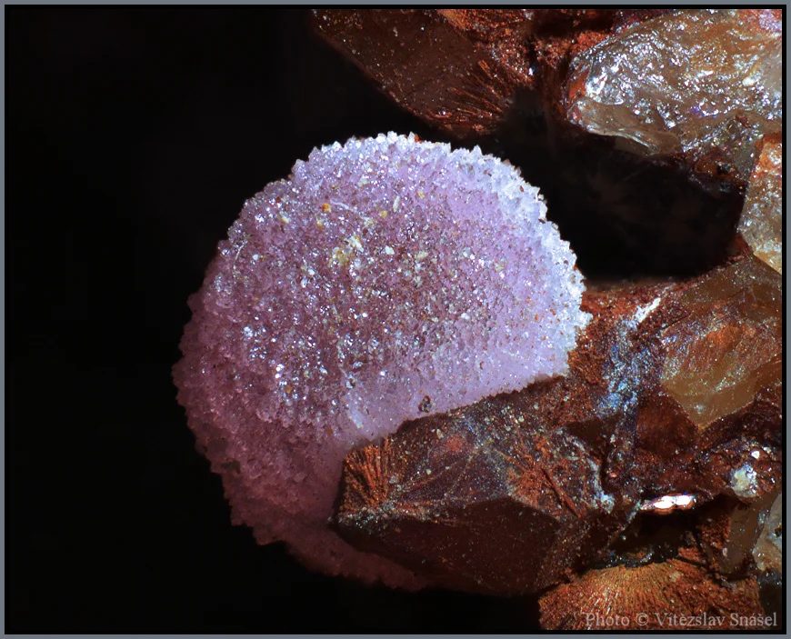 Mineral photo of Strengite from locality Těškov, Czech Republic