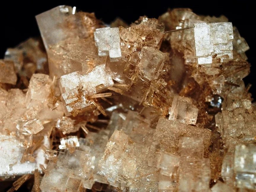 Gypsum, Halite