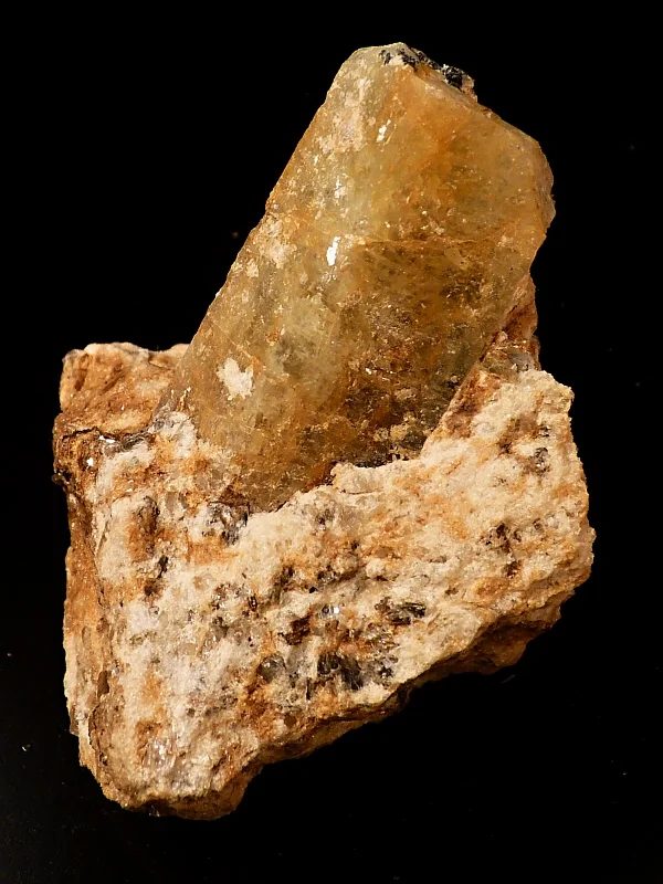 Mineral photo of Beryl from locality Maršíkov, Střelecký důl, Czech Republic