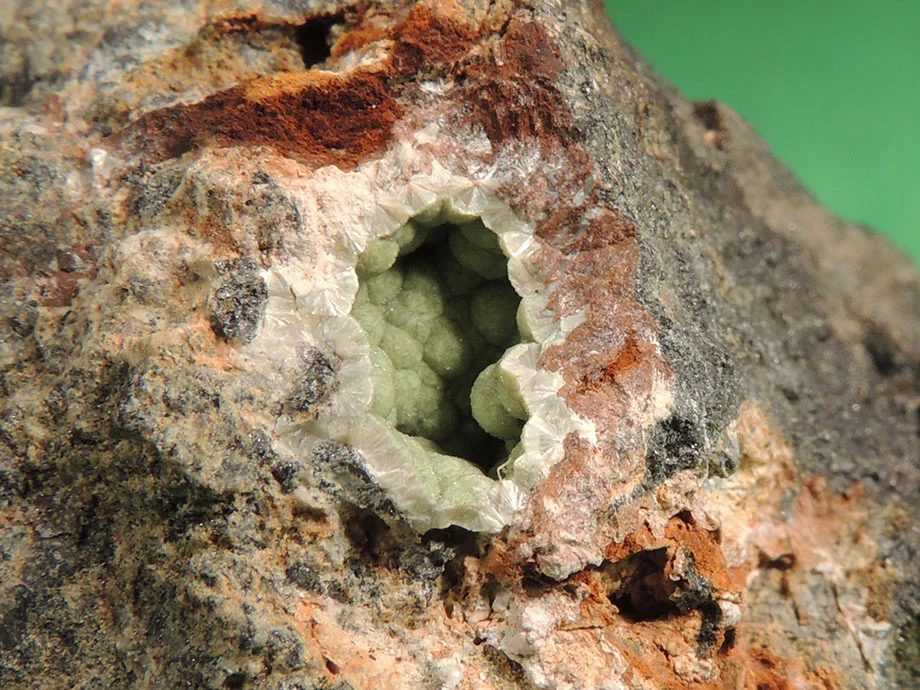 Wavellite
