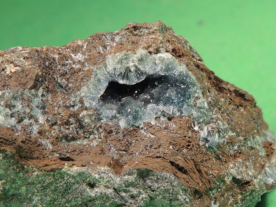 Mineral photo of Wavellite from locality Předín, Vysočina, Czech Republic
