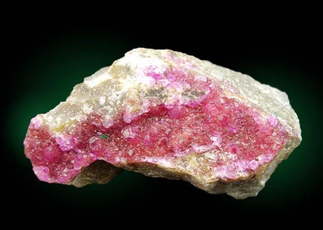 Calcite (var. cobaltoan calcite)