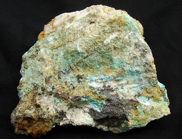 Mineral photo of Chrysocolla, Sphalerite from locality Zlaté Hory, Czech Republic