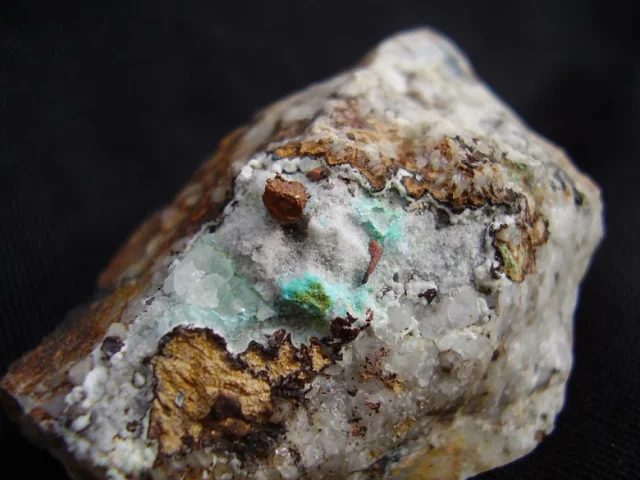 Mineral photo of Copper from locality Borovec, Czech Republic