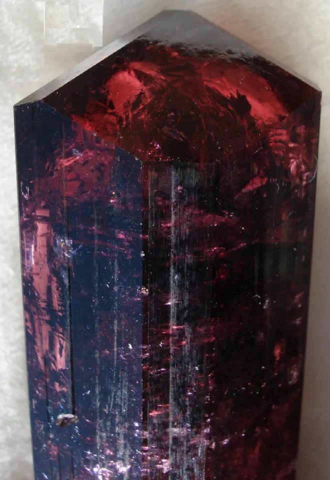 Mineral photo of Elbaite (var. rubellite) from locality Malkhan, Russia