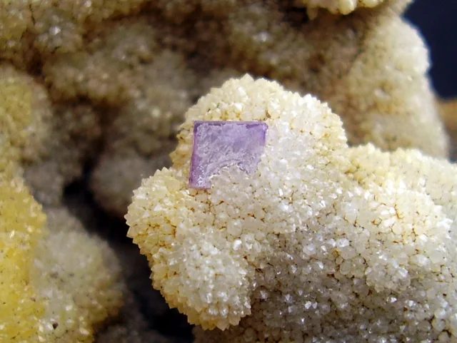 Mineral photo of Fluorite from locality Kožlí, Czech Republic