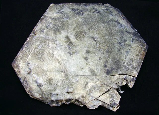 Mineral photo of Muscovite from locality Slyudyanka, Russia